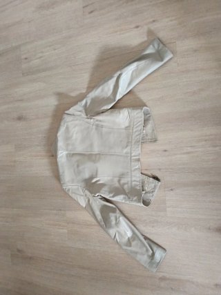 Chaqueta de cuero beige mujer