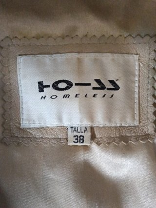 Chaqueta de cuero beige mujer