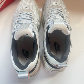 Sapatilhas Nike V2k Run