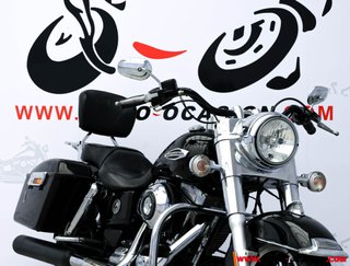 HARLEY-DAVIDSON DYNA SWITCHBACK