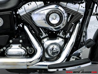 HARLEY-DAVIDSON DYNA SWITCHBACK