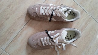 Zapatillas casual mujer beige y marrón