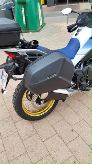 Honda Transalp 750 XL Aventura