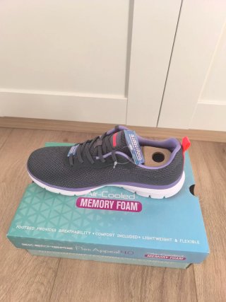 Zapatillas Skechers Mujer Talla 37 Gris/Morado