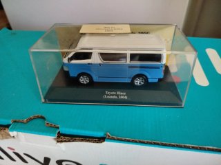 Toyota Hiace 1/43 Altaya 2004