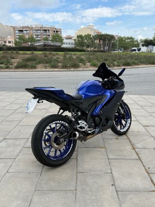 Yamaha YZF R125 Sportbike Azul/Negro