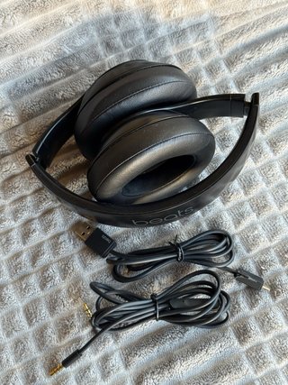 Auriculares Beats Studio3 Negros y Plateados