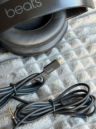 Auriculares Beats Studio3 Negros y Plateados