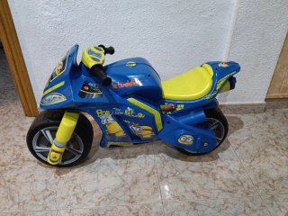 Moto infantil Minions