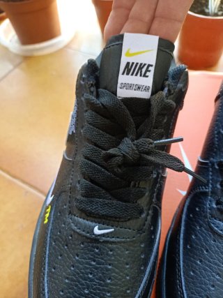 Nike Air Force 1 '07 LV8 Utility Negras
