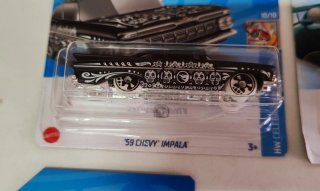 10 Hot Wheels Mainline