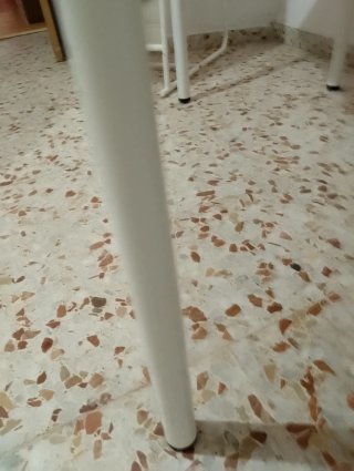 Mesa estudio/costura Ikea blanca