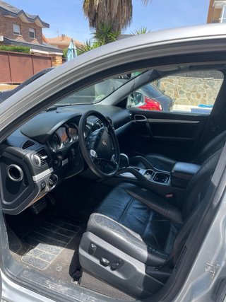 Porsche Cayenne 2003