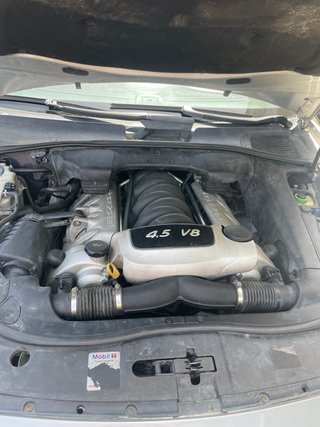 Porsche Cayenne 2003
