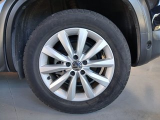 VOLKSWAGEN TIGUAN BMT CROSS 4X2 110CV