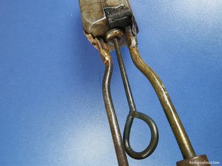 Molde para plomos de pesca