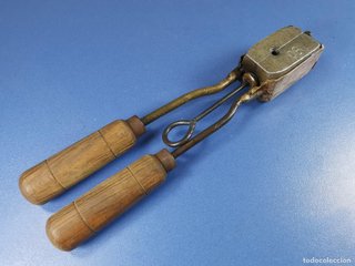 Molde para plomos de pesca