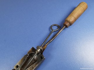 Molde para plomos de pesca