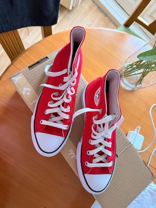 Converse Chuck Taylor All Star con plataforma