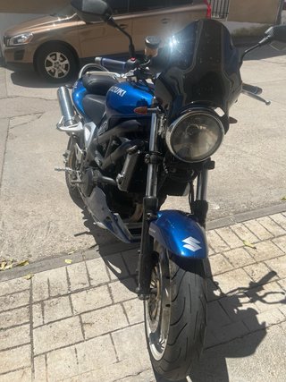 Suzuki SV 650 Naked Azul