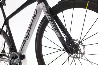 Bicicleta Megamo Raise AXS 12V t.54 Reacondicionada