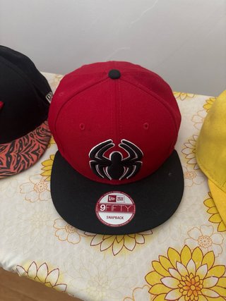 Gorra New Era Superman, Spiderman, NY