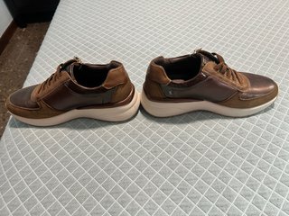 Zapatos Mujer Suela Alta Marrón y Dorado