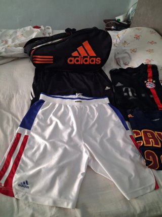 Set Adidas 6 pezzi taglia XL/L