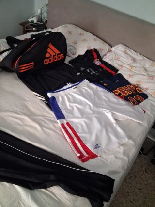 Set Adidas 6 pezzi taglia XL/L