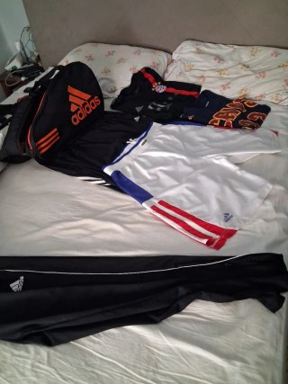 Set Adidas 6 pezzi taglia XL/L