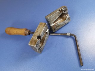 Molde para plomos de pesca