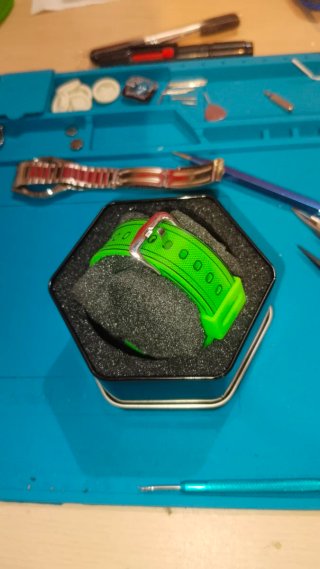 Reloj G-Shock Verde y Negro