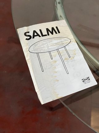 Mesa redonda cristal y metal Ikea Salmi