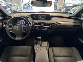 Lexus UX 2.0 250h Business