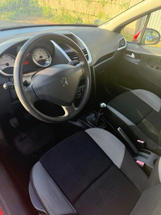 Peugeot 207 2007