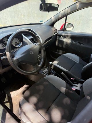 Peugeot 207 2007