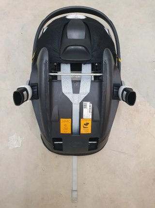 Huevito Cybex con adaptadores Bugaboo