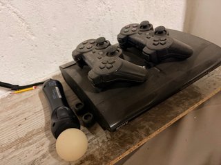 Consola Sony PS3 Negra + Mandos y Accesorios