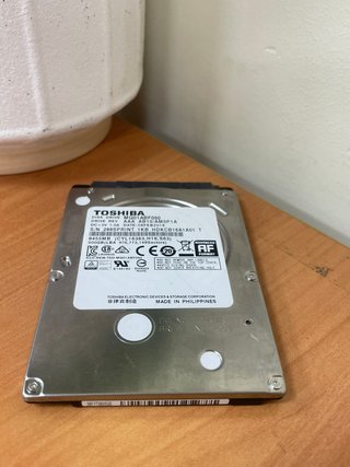 Disco Duro Toshiba 500GB -NO-