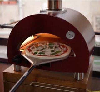 Horno Pizza Alfa Portable. Color rojo.