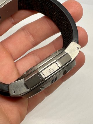 Tissot T-Touch Titanium Esfera Amarilla