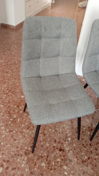 Mesa y 4 Sillas Comedor Nuevas