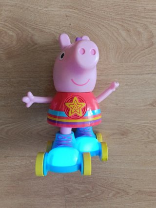 Juguete Peppa Pig patinadora
