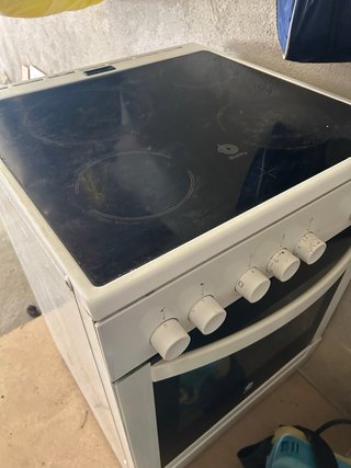 Encimera y horno Balay