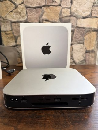 Mac mini M1 Plata