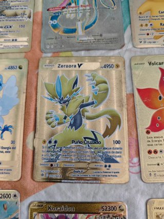 Cromos metálicos Pokémon