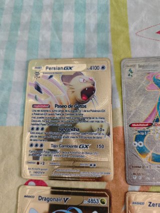 Cromos metálicos Pokémon