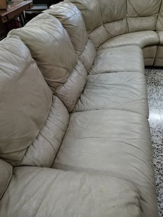 GRAN SOFA DE PIEL NATUZZI RINCONERO