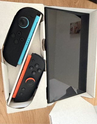 Nintendo Switch 2 + Mario Kart 8 + Mario Odyssey
