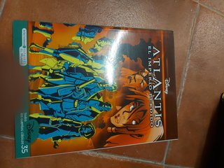 libros, comics Disney nemo, piratas del caribe,...